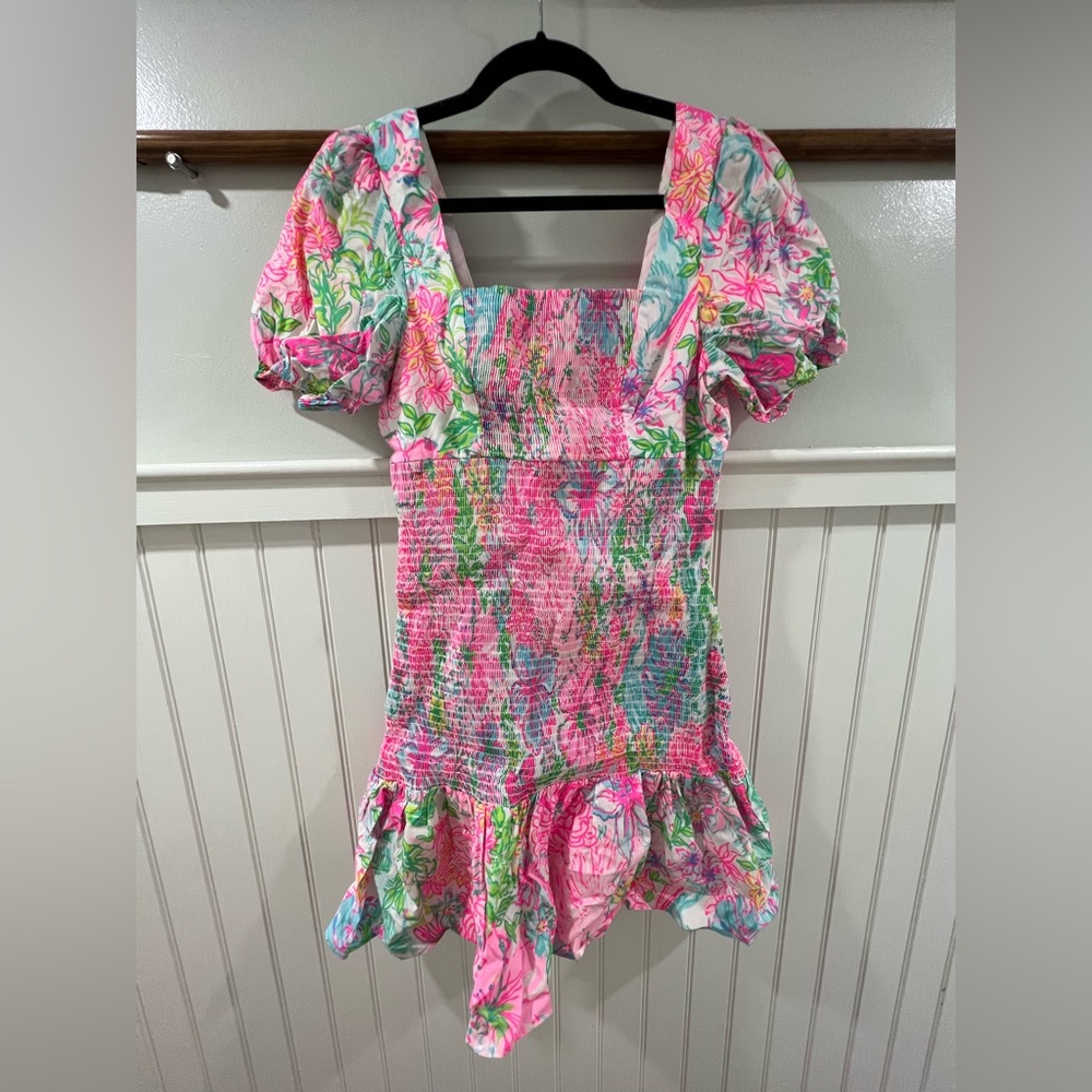 Puff sleeve dress